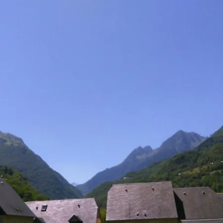 Holiday home Maison La Luzienne - Lou Astiou Luz-Saint-Sauveur